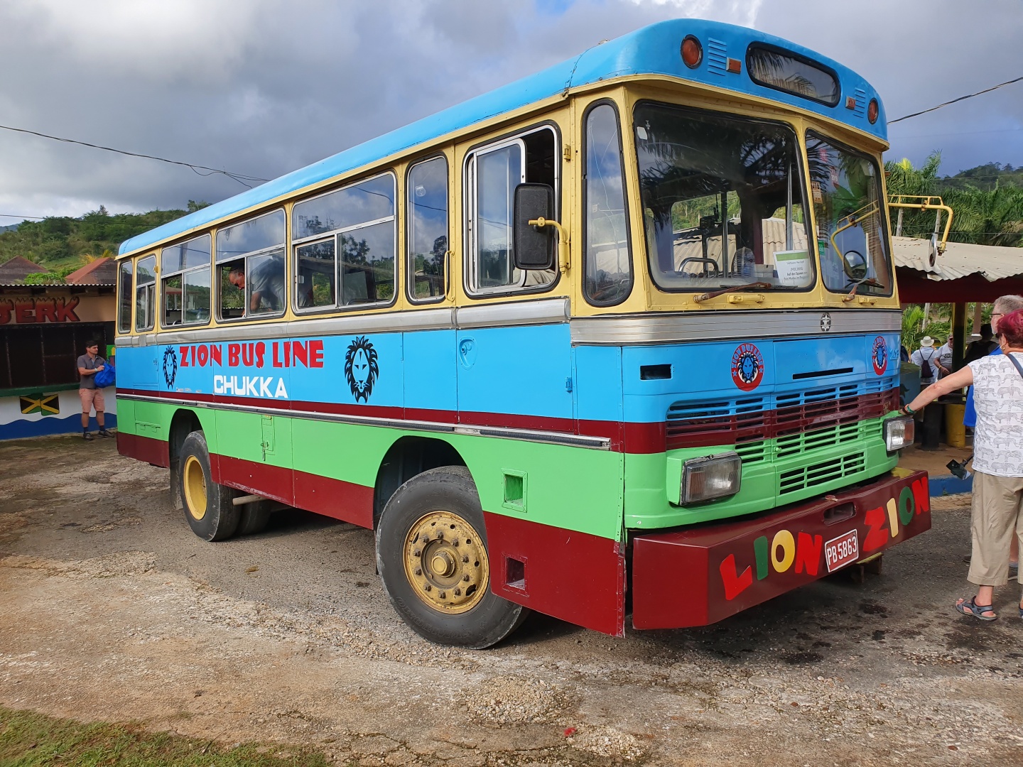 Reggae Bus -